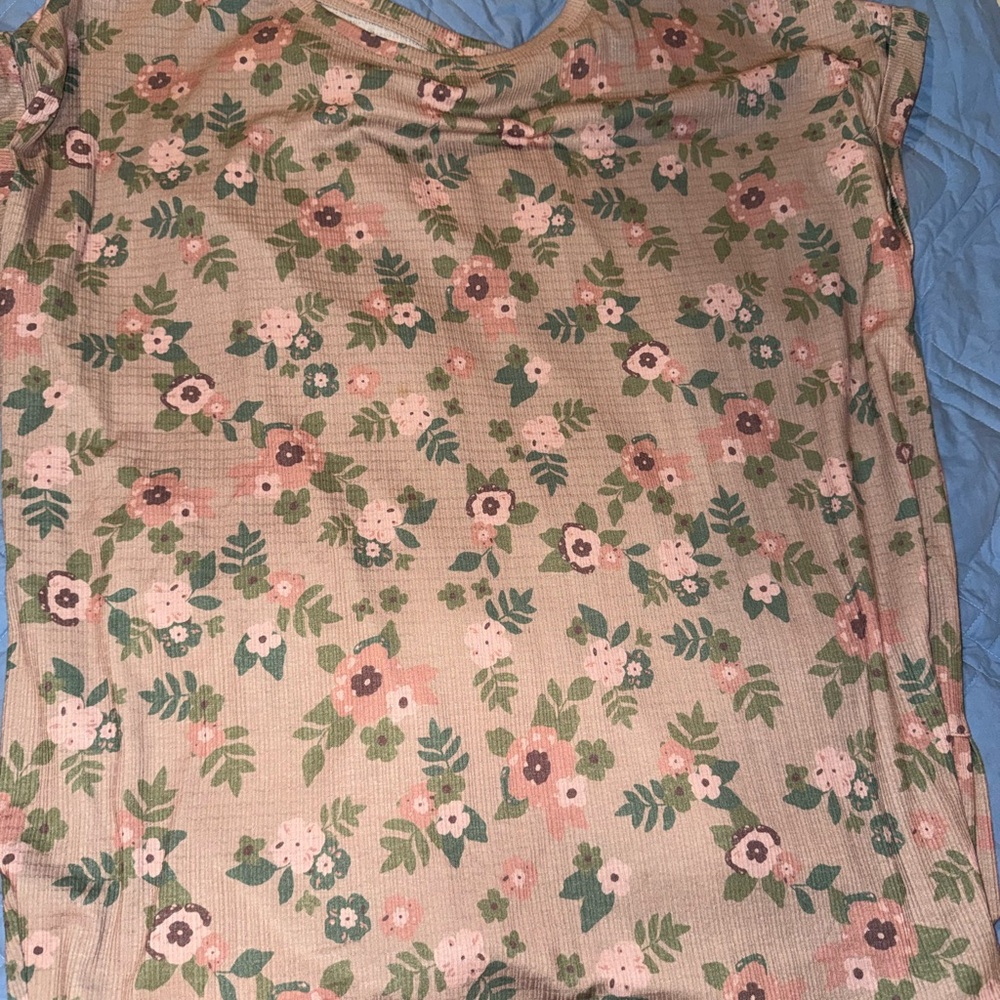 LuLaRoe Floral Patterned Top in Pink and Green